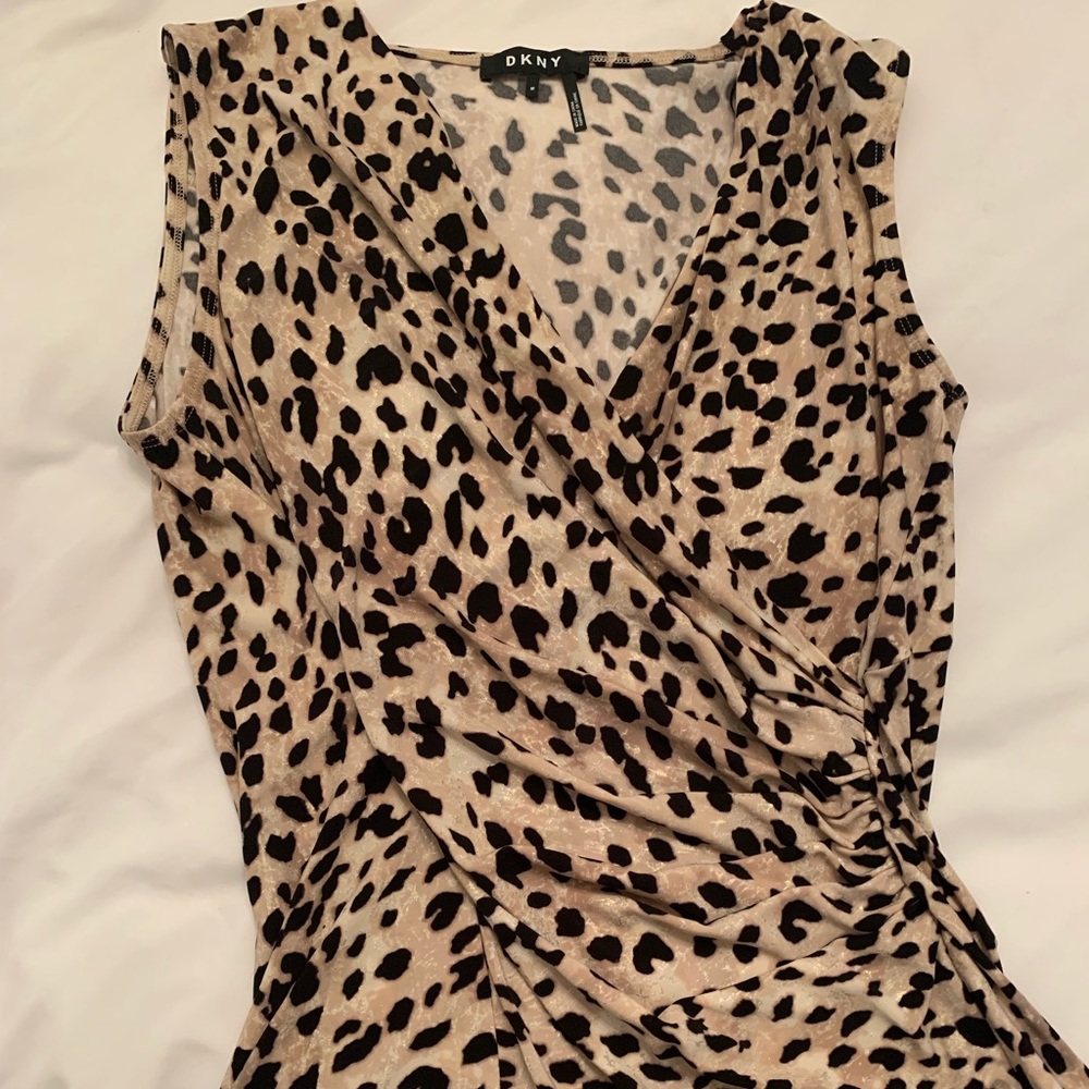 DKNY Metallic Animal Print Wrap Top Medium!